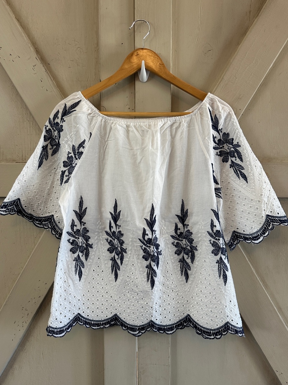 Anthropologie Kindred Eyelet Embroidered Off Shoulder Peasant Size L Boho Cotton